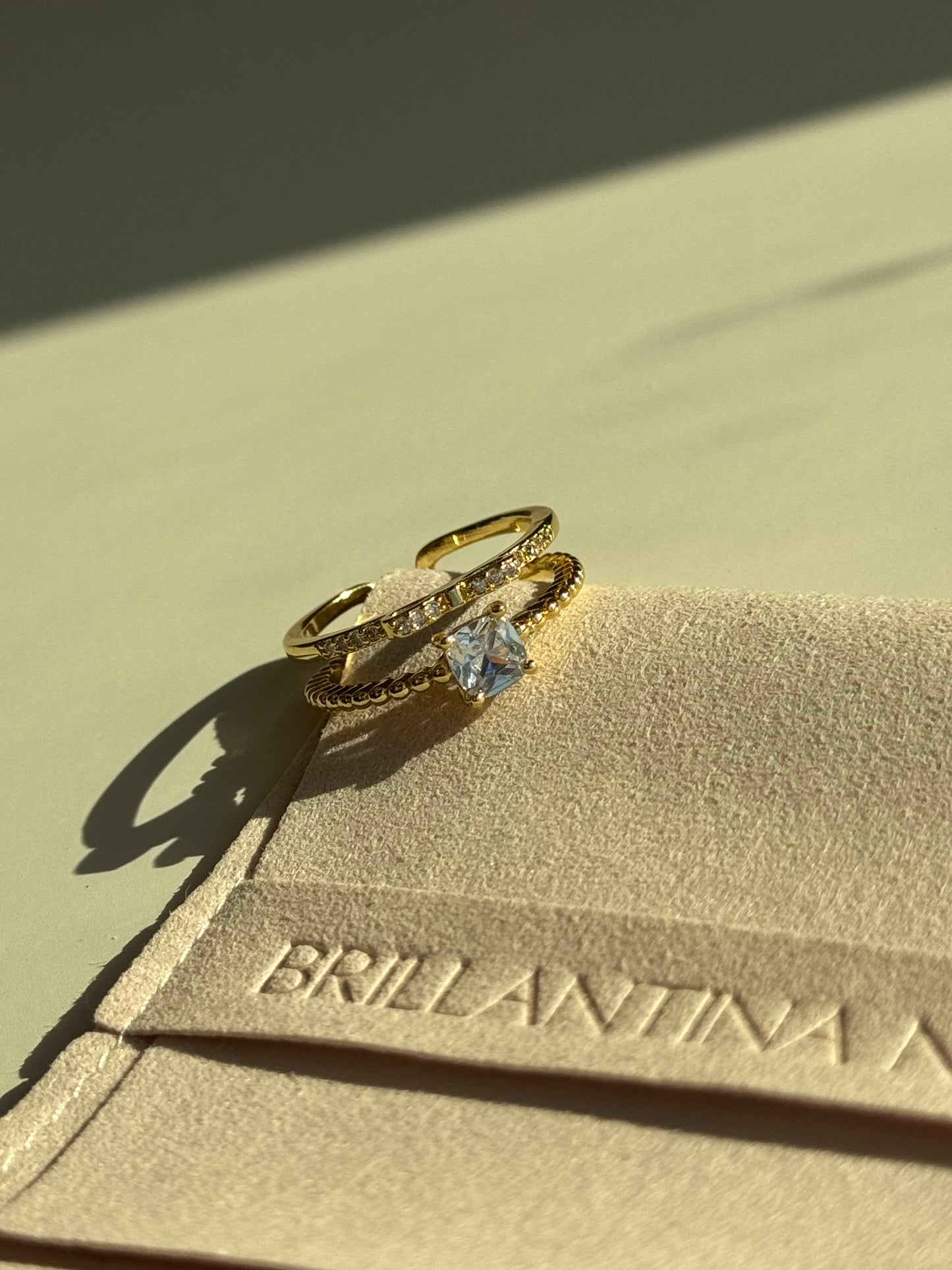 Bow & Stone ring