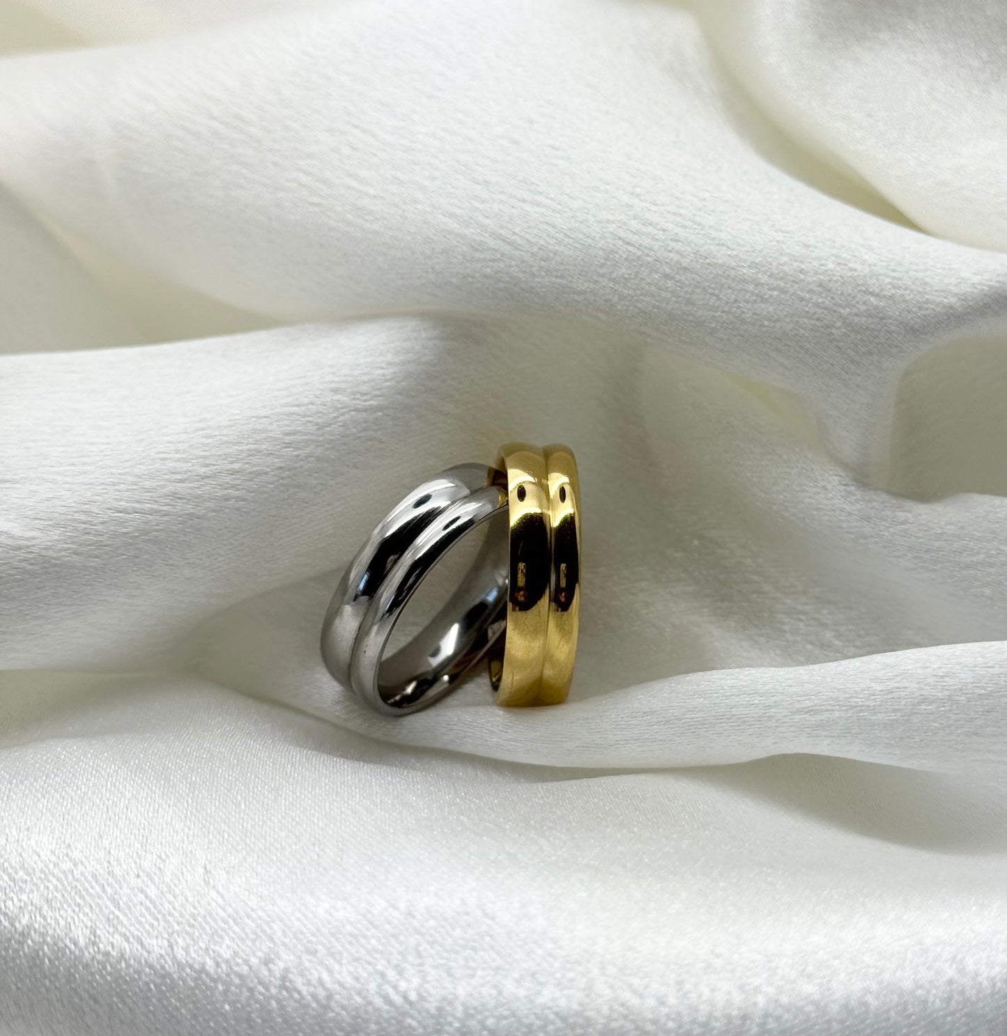 Double Lovin Ring