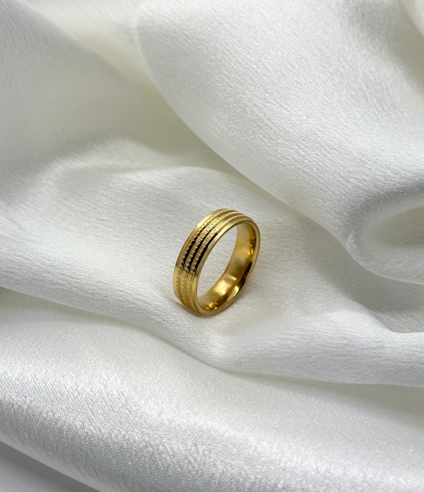 Aurelius Ring