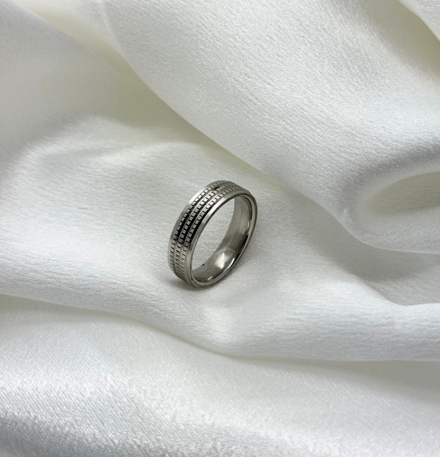 Aurelius Ring