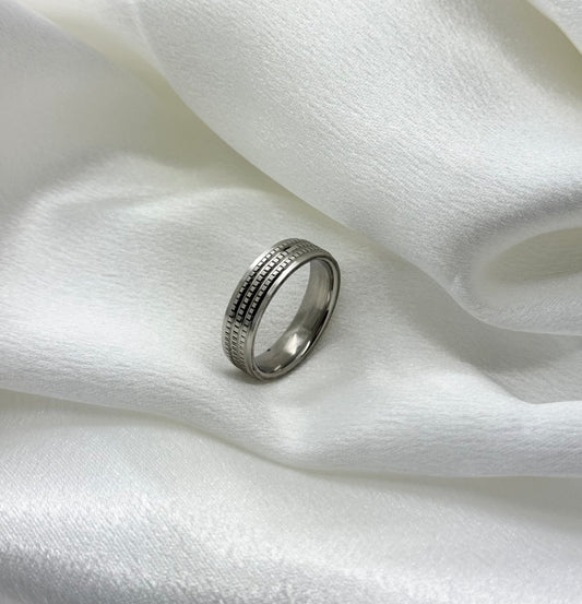 Aurelius Ring