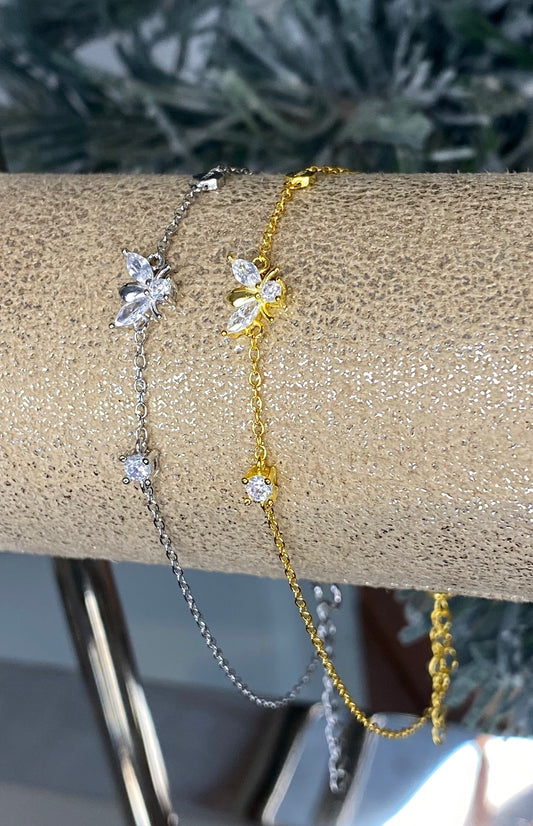Dainty Bee Bracelet 🐝